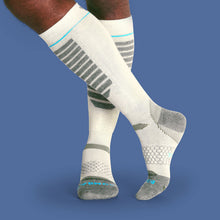 Load image into Gallery viewer, Men's Lightweight Performance Ski &amp; Snowboard Sock 4-Pack

